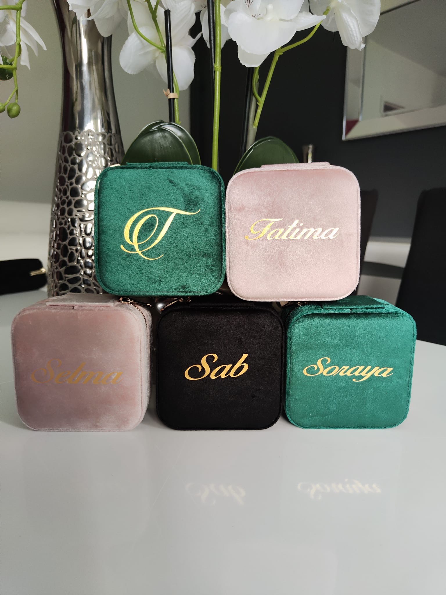 Boîte à bijoux en velour