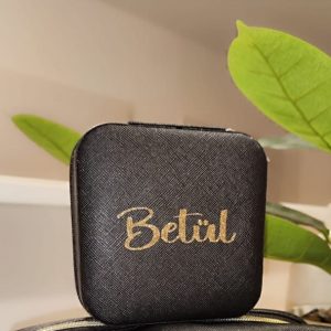 Boîte à bijoux similicuir