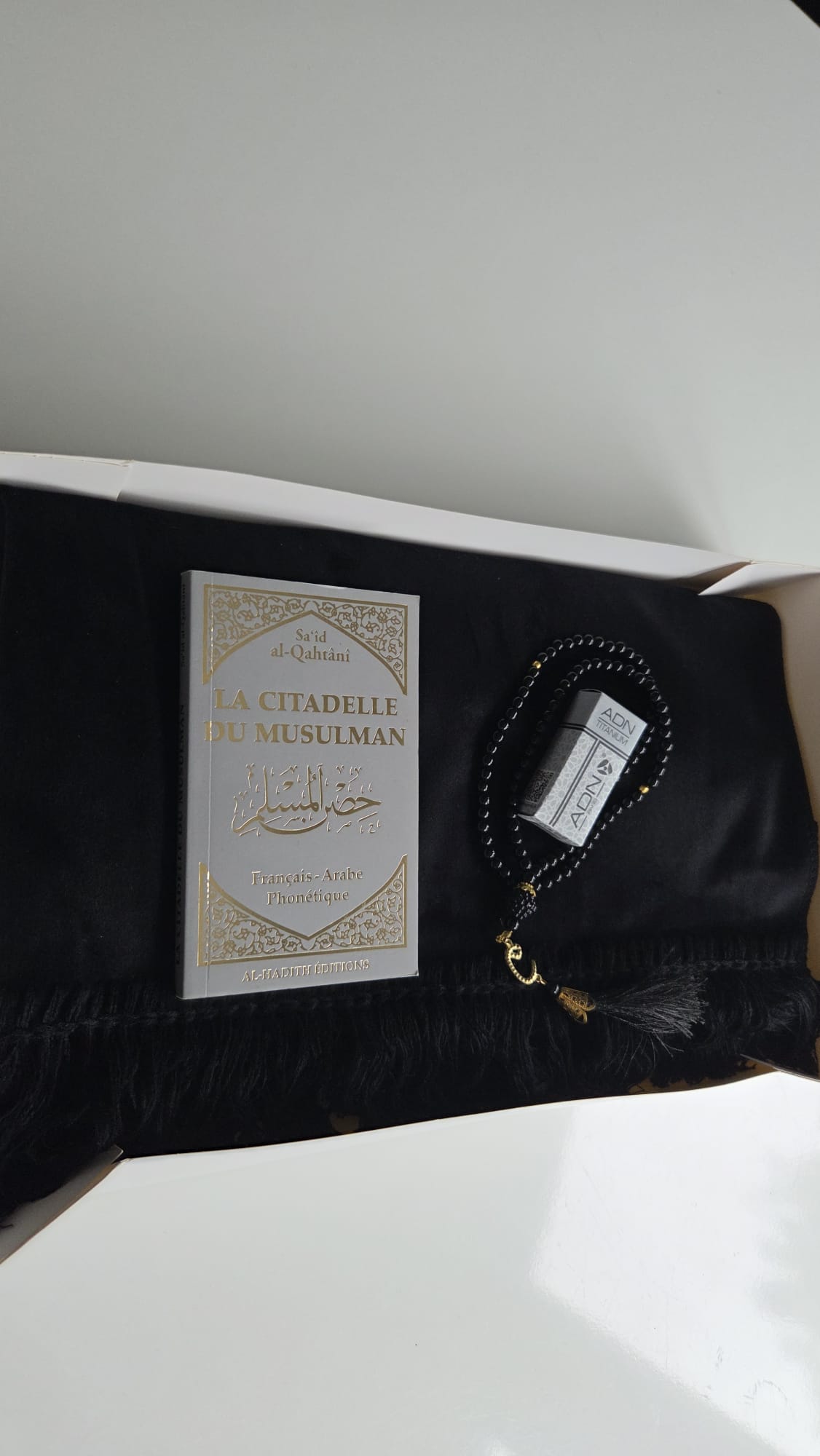 Coffret prière tapis fin Gris